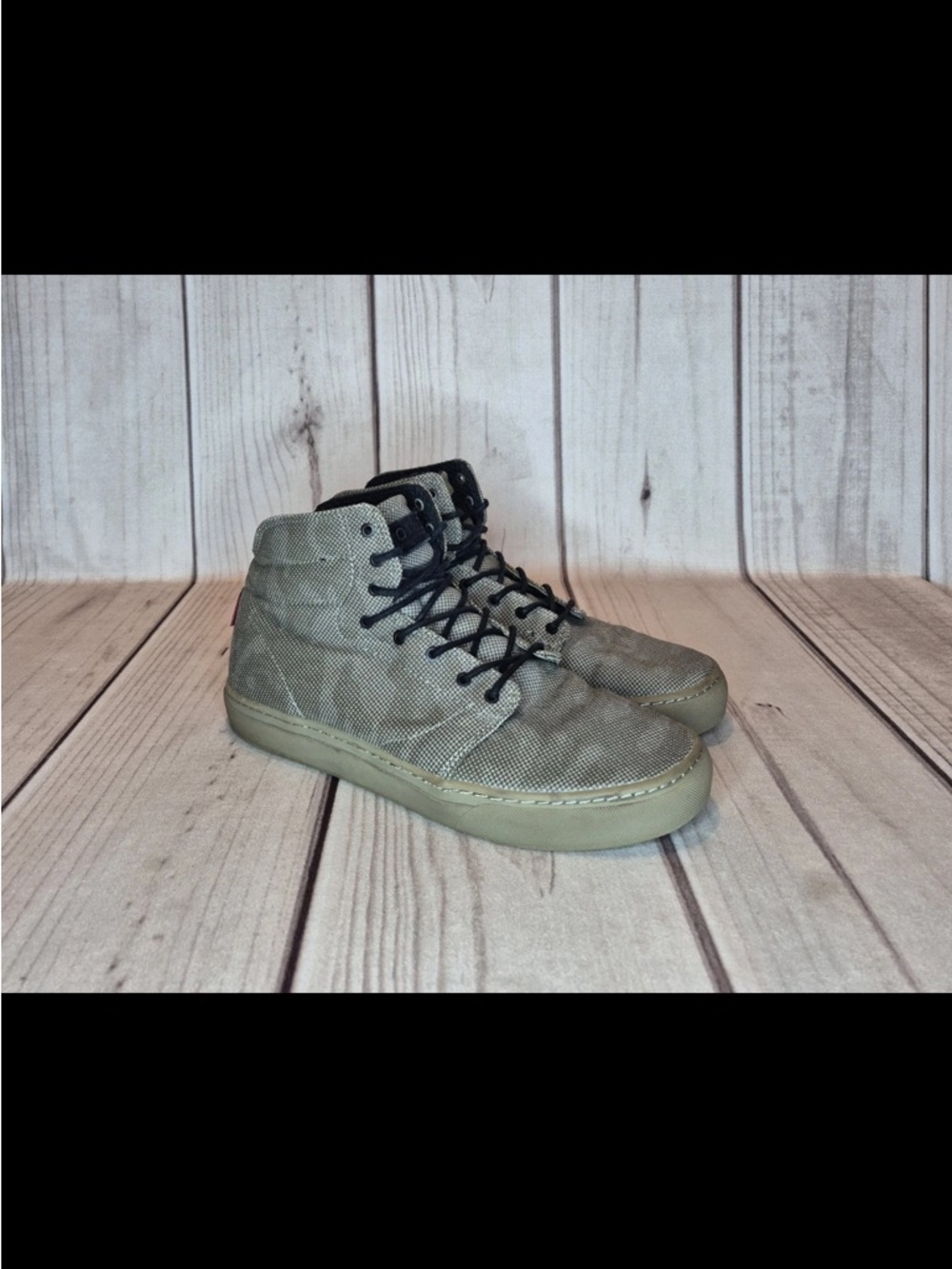 VANS OTW Collection Hi Top Sneakers Green Camouflage Canvas Men's Size 9.5
